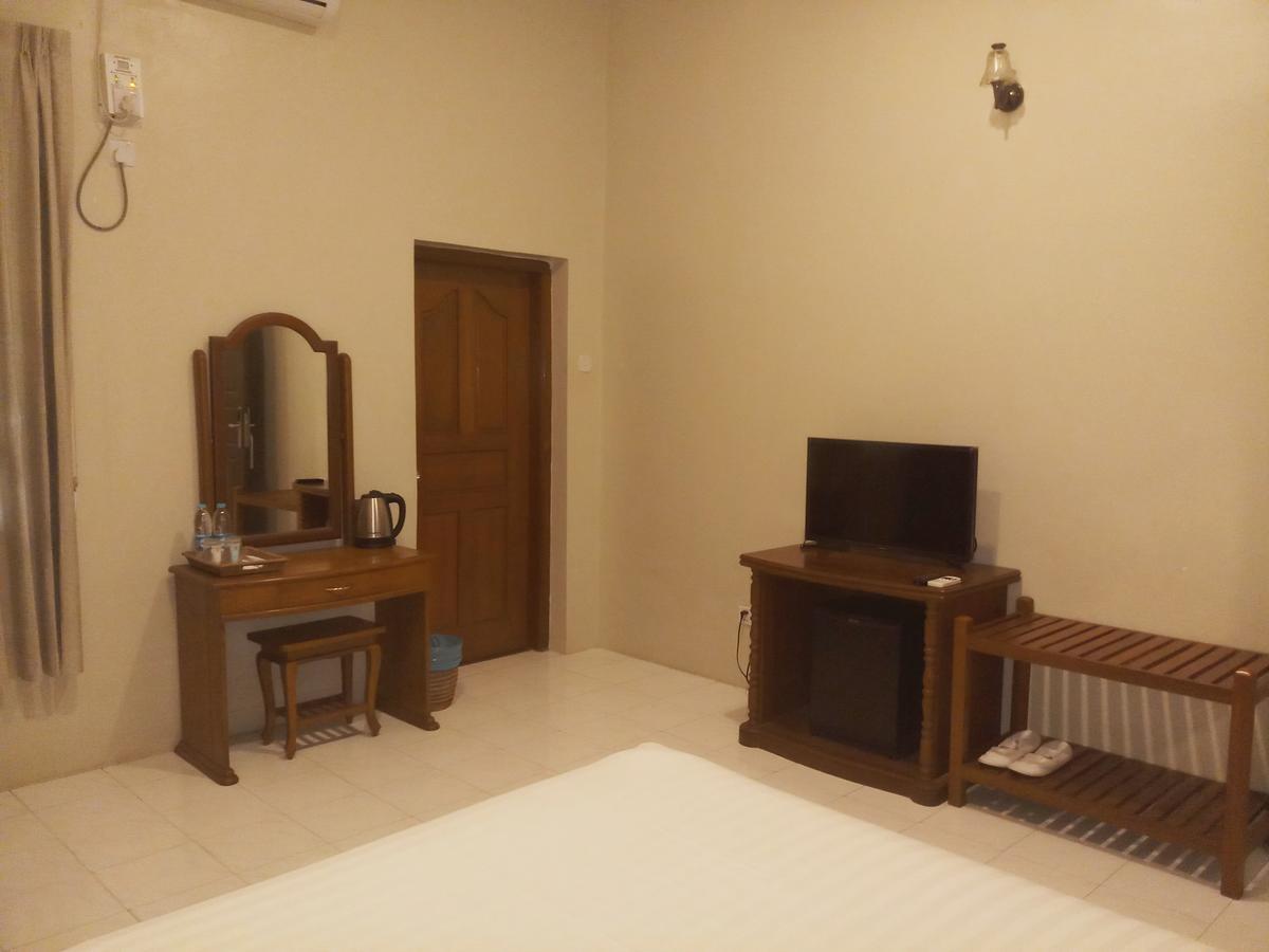 Ruby Garden Hotel Янгон Экстерьер фото